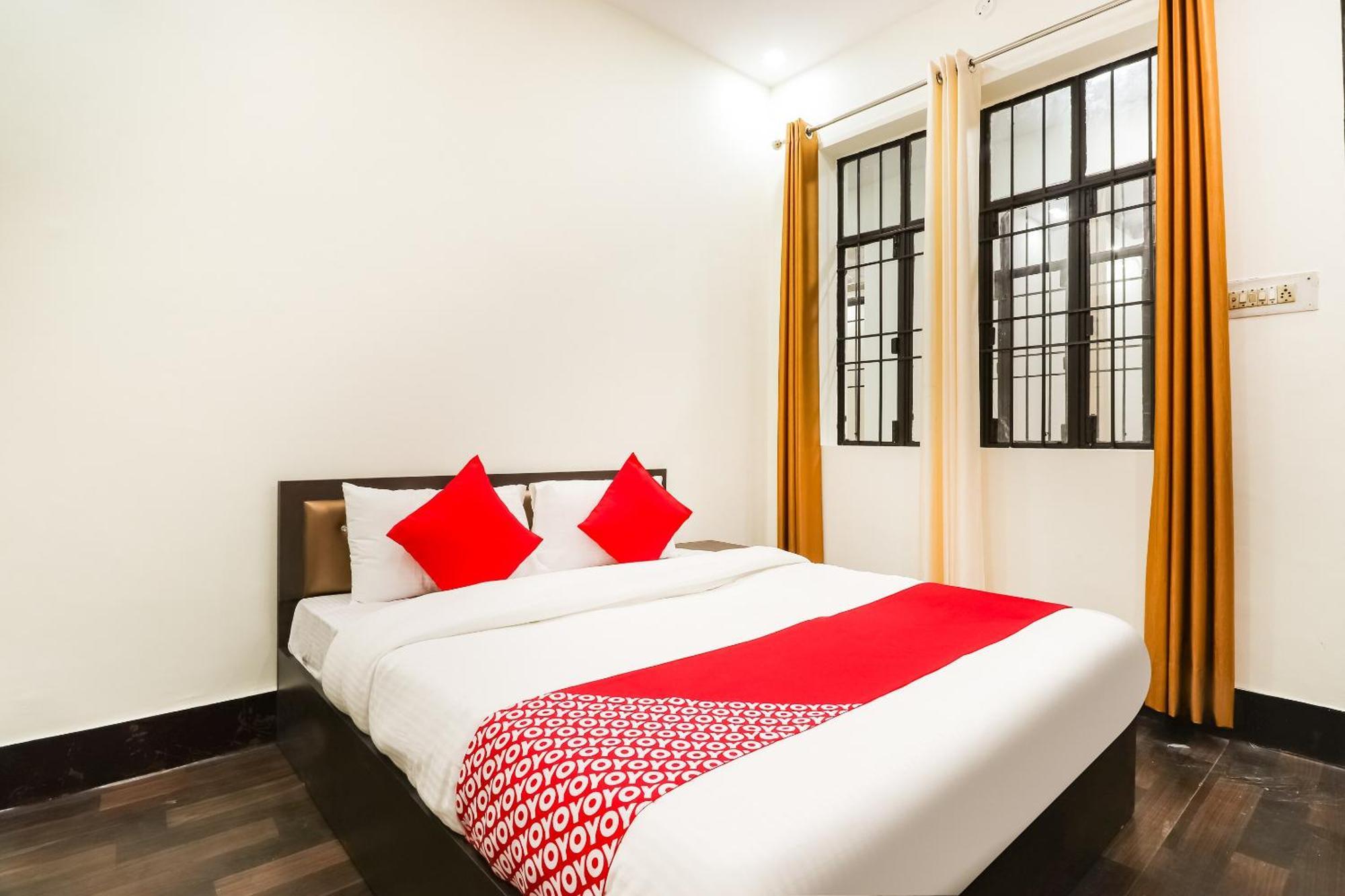 Oyo Hotel Pacifica Near Phoenix United Lucknow Exterior foto