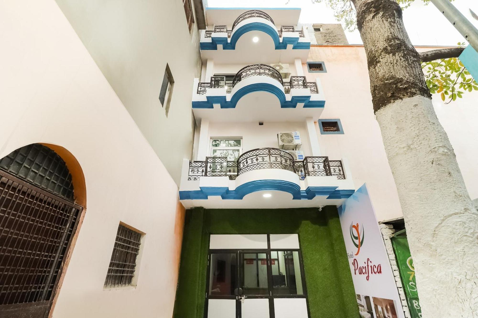 Oyo Hotel Pacifica Near Phoenix United Lucknow Exterior foto