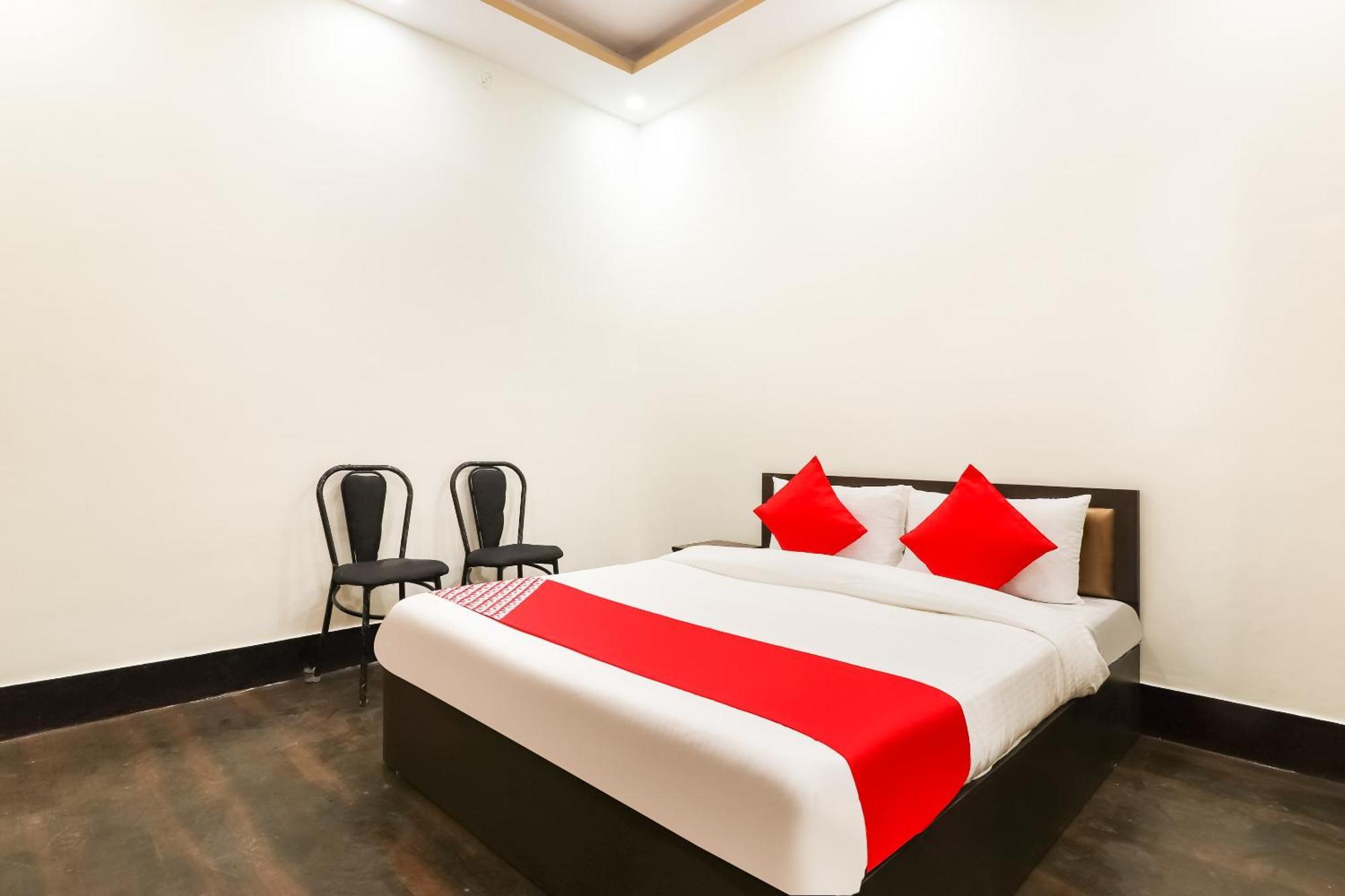 Oyo Hotel Pacifica Near Phoenix United Lucknow Exterior foto